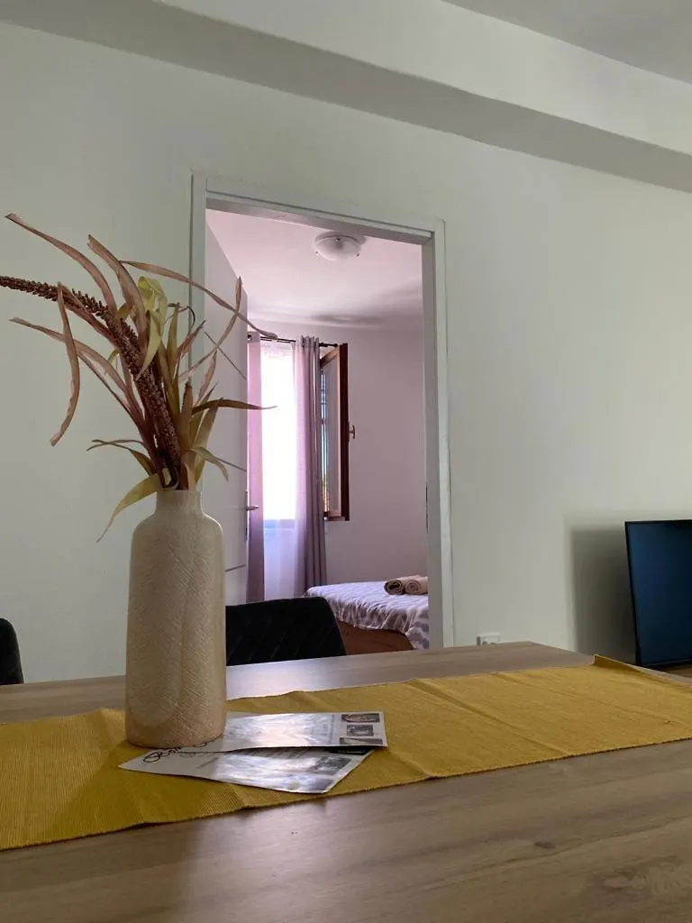 Apartman Kala Biograd Na Moru Apartment